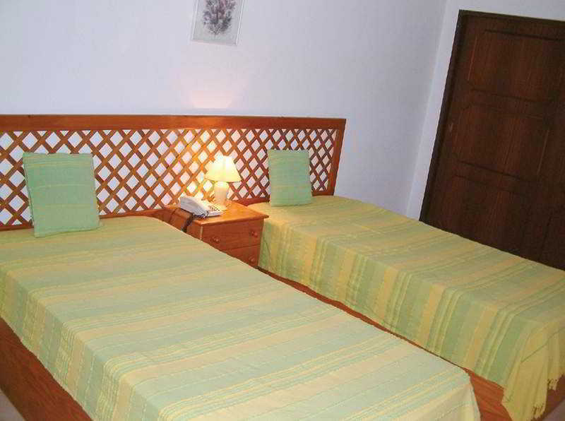 البوفيرا Apartamentos Rainha D. Leonor - Al المظهر الخارجي الصورة